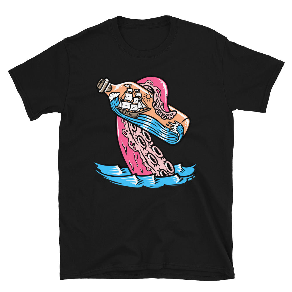 Velero en botella y ataque de pulpo gigante Fit Camiseta unisex Softstyle