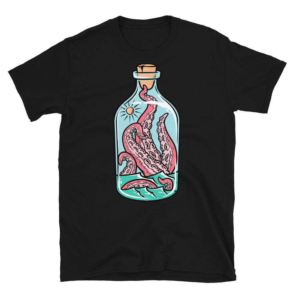 Octopus in the bottle Fit Unisex Softstyle T-Shirt