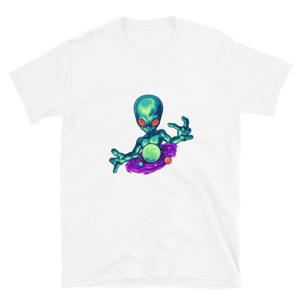 Alien espeluznante y su galaxia Fit Unisex Softstyle Camiseta