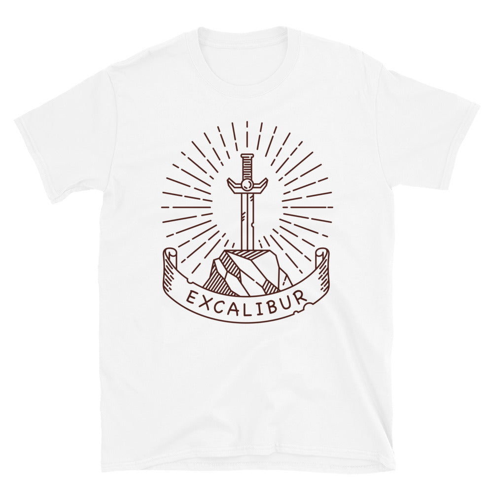 Espada Excalibur en la Piedra - Fit Camiseta Softstyle Unisex